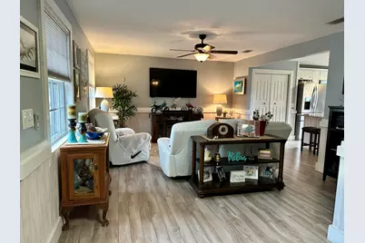 129 Perdido Circle, Niceville, FL 32578 - Photo 10