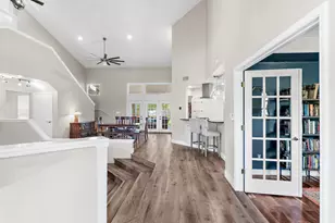 90 W Country Club Dr, Destin, FL 32541 - Photo 10