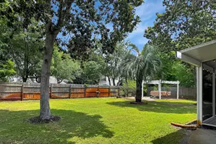 90 W Country Club Dr, Destin, FL 32541 - Photo 48