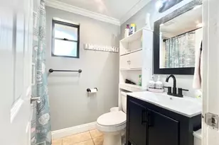 702 29th St, Niceville, FL 32578 - Photo 10
