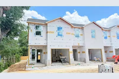 408 Walters Circle #3, Fort Walton Beach, FL 32547 - Photo 1