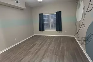 1501 N Partin Dr, Niceville, FL 32578 - Photo 20