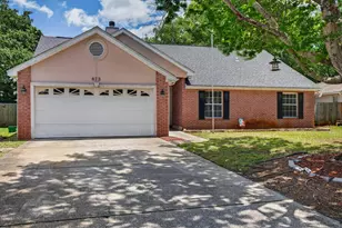 873 Brande Ct, Shalimar, FL 32579 - Photo 10