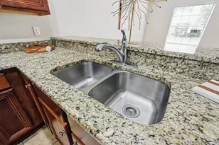8862 Brown Pelican Cir, Navarre, FL 32566 - Photo 28