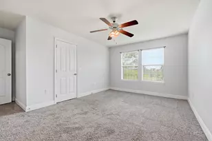 8862 Brown Pelican Cir, Navarre, FL 32566 - Photo 36