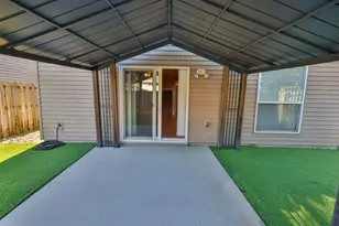815 Sugar Plum Ln, Shalimar, FL 32579 - Photo 50