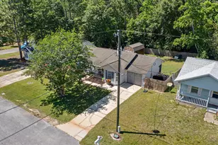 226 Southview Dr, Crestview, FL 32536 - Photo 38