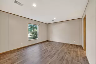 158 W Violet Ln, Defuniak Springs, FL 32433 - Photo 14