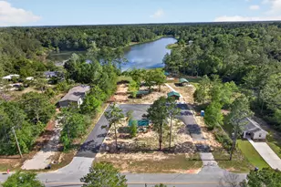 158 W Violet Ln, Defuniak Springs, FL 32433 - Photo 32