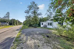 158 W Violet Ln, Defuniak Springs, FL 32433 - Photo 32