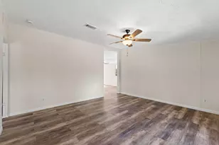 135 N Verdi Ln, Defuniak Springs, FL 32433 - Photo 4