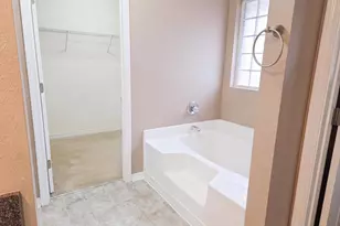 9564 Pouder Ln, Navarre, FL 32566 - Photo 10