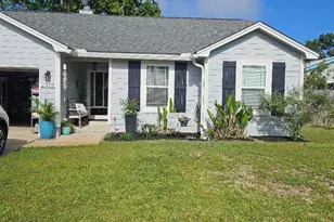 2328 Prytania Cir, Navarre, FL 32566 - Photo 4