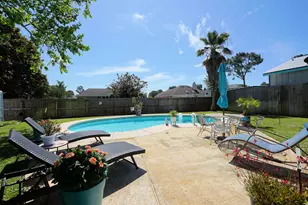 2328 Prytania Cir, Navarre, FL 32566 - Photo 6