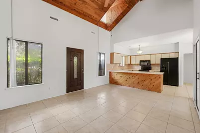 2725 Sherwood Drive, Navarre, FL 32566 - Photo 6
