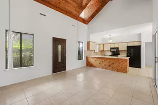 2725 Sherwood Dr, Navarre, FL 32566 - Photo 6