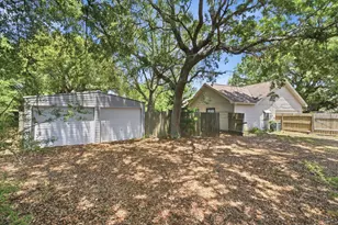 2725 Sherwood Dr, Navarre, FL 32566 - Photo 28