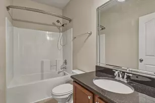 1819 Coast Ct, Gulf Breeze, FL 32563 - Photo 18