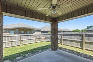 1819 Coast Ct, Gulf Breeze, FL 32563 - Photo 4