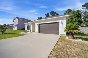 120 Lillian Wy, Crestview, FL 32536 - Photo 4
