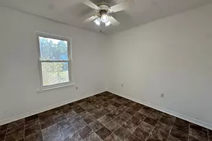 5929 N Meadow Ln, Crestview, FL 32539 - Photo 26