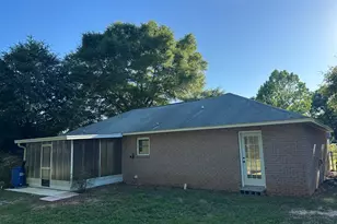 5929 N Meadow Ln, Crestview, FL 32539 - Photo 16