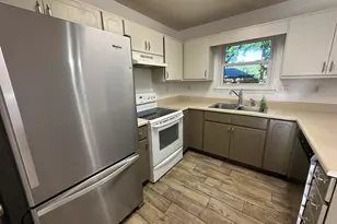 5929 N Meadow Ln, Crestview, FL 32539 - Photo 8