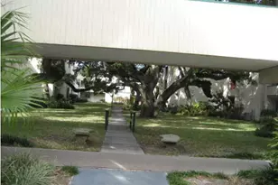 209 W Miracle Strip Pkwy, Mary Esther, FL 32569 - Photo 24