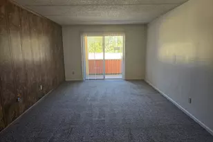 209 W Miracle Strip Pkwy, Mary Esther, FL 32569 - Photo 8