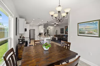 4 8th Street #UNIT B, Shalimar, FL 32579 - Photo 6