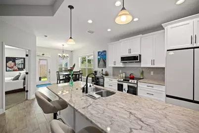 4 8th Street #UNIT B, Shalimar, FL 32579 - Photo 4