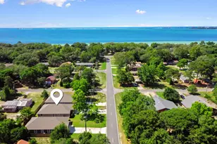 4 8th St, Shalimar, FL 32579 - Photo 1