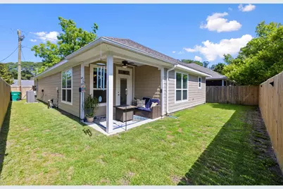 4 8th Street #UNIT B, Shalimar, FL 32579 - Photo 12