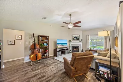 2832 Winners Circle Drive, Navarre, FL 32566 - Photo 6