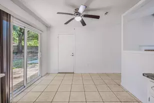 219 W Pinoak Ct, Crestview, FL 32539 - Photo 20