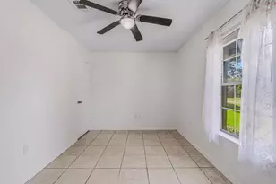219 W Pinoak Ct, Crestview, FL 32539 - Photo 28