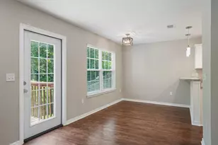440 Eisenhower Dr, Crestview, FL 32539 - Photo 10