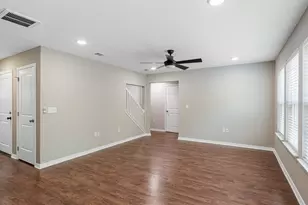 440 Eisenhower Dr, Crestview, FL 32539 - Photo 6