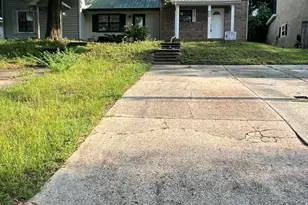 1219 Walter Ave, Crestview, FL 32536 - Photo 4