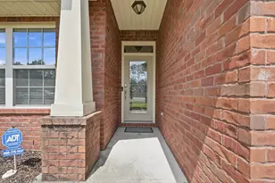 219 January Ct, Crestview, FL 32539 - Photo 2
