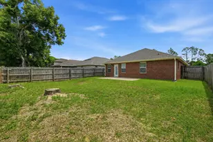 219 January Ct, Crestview, FL 32539 - Photo 4