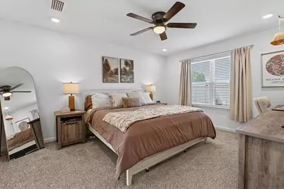 51 Silverthorn Street, Freeport, FL 32439 - Photo 4