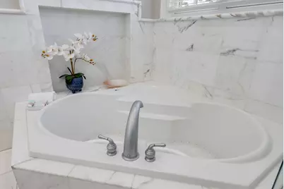 9201 Market Street Inn Street #150, Miramar Beach, FL 32550 - Photo 38
