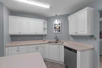 2317 Mary Anne Circle, Navarre, FL 32566 - Photo 12