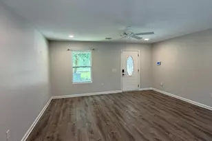 130 Emmons Ln, Pensacola, FL 32506 - Photo 6