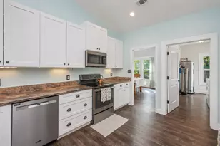 1827 Waterway Dr, Baker, FL 32531 - Photo 6