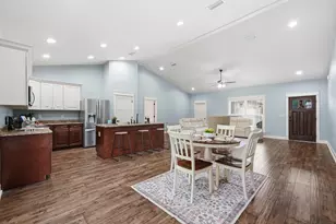 3094 Zach Ave, Crestview, FL 32536 - Photo 16