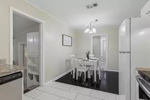 1095 Texas Pkwy, Crestview, FL 32536 - Photo 16