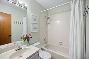 131 Wright Cir, Niceville, FL 32578 - Photo 30