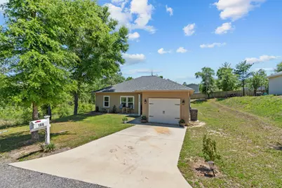 166 Hibiscus Avenue, Defuniak Springs, FL 32433 - Photo 2